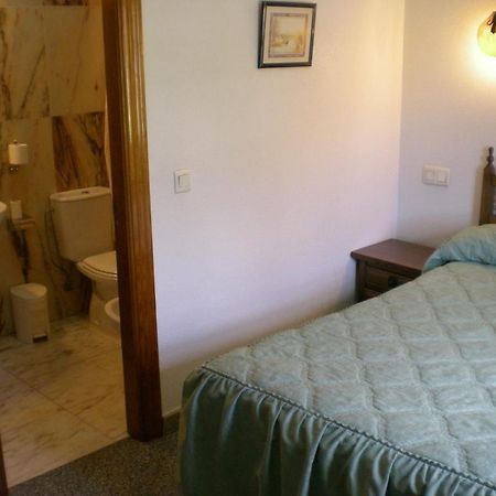 Hotel Puerta Romeros Burgos Luaran gambar